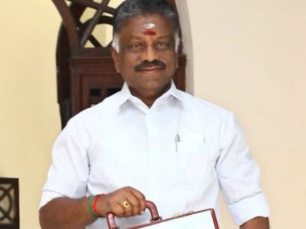 బహిష్కరించిన డీఎంకే