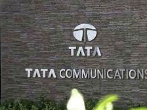 పనటోన్ ఫిన్ వెస్ట్‌లో టాటా కమ్యూనికేషన్స్ 30.1 % వాటా