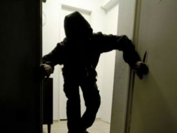 ఇలా పట్టుకున్నారు: 