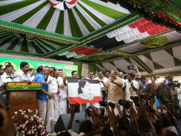 స్పీకర్ దెబ్బ!