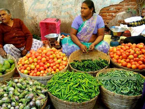 ఫిబ్రవరిలో 4.44 శాతానికి తగ్గుదల ఫిబ్రవరిలో 4.44 శాతానికి తగ్గుదల
