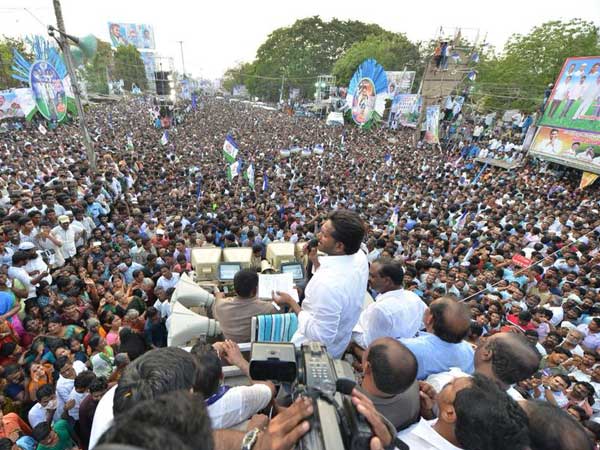  బాబంటే.. నమ్మించు.. వంచించు.. అంతేకాదు