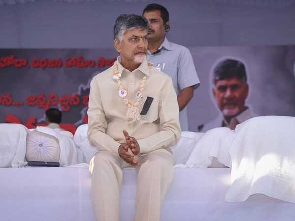 వాళ్ల అజెండా వేరే..