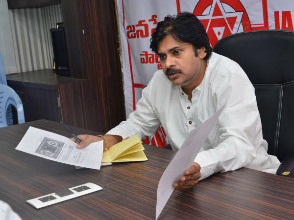 అందరినీ సమానంగా చూడాలి