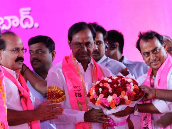 ట్రక్కుల నుంచి గూడ్స్ రైళ్ల వరకు