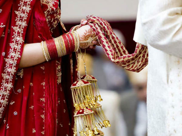  ఇలా వెలుగులోకి: