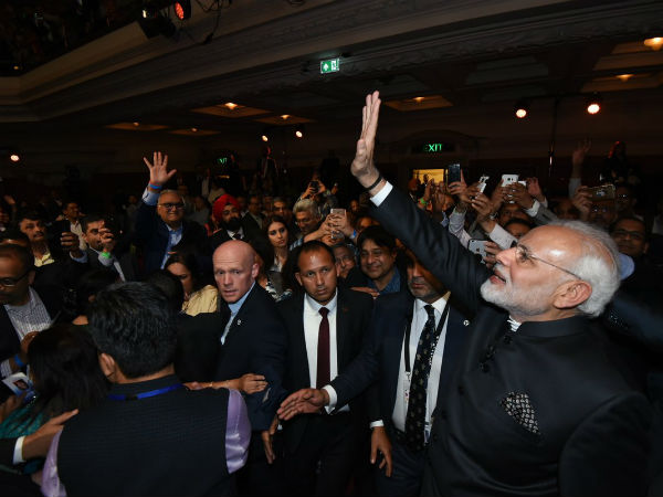 అభివృద్ధిలో దూసుకుపోతున్నాం