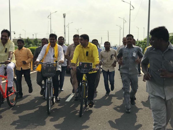 మంత్రుల మధ్య ఆసక్తికర చర్చ