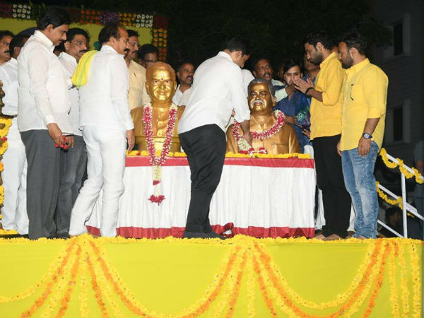 టచ్‌లో పదిమంది వైసీపీ ఎమ్మెల్యేలు