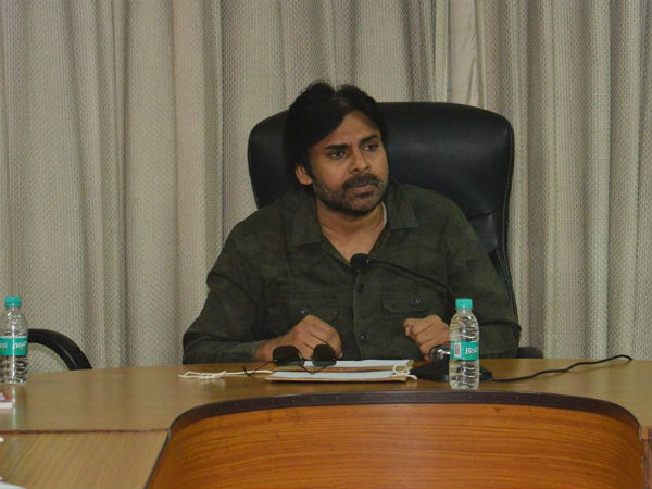 పవన్ తొలిరోజు...మహా టివి గురించి