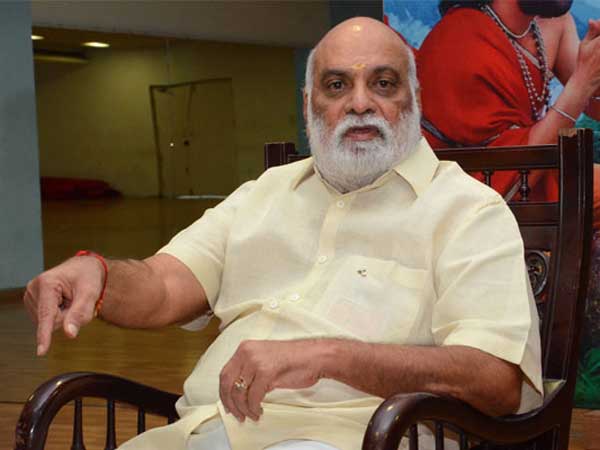 రాఘవేంద్ర రావు భేటీపై చర్చ రాఘవేంద్ర రావు భేటీపై చర్చ