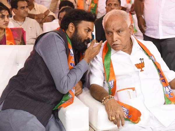 సీఎంతో బళ్లారి ఎంపీ ఢీ