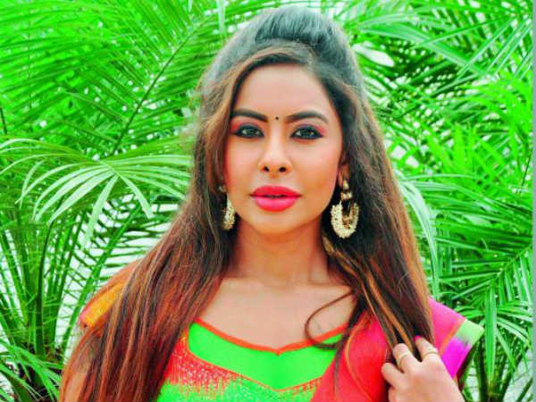 కాస్టింగ్ కౌచ్ మచ్చలాంటిది