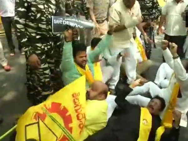 TDP MPs protest outside prime ministers residence, detained