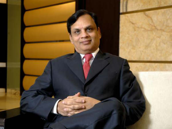 వేణుగోపాల్ ధూత్, దీపక్ కొచ్చర్ సంయుక్తంగా ఎన్ఆర్పీఎల్ స్థాపన