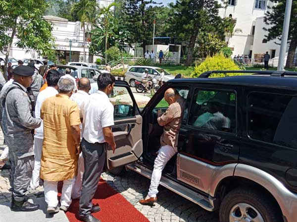 చంద్రబాబు దిష్టిబొమ్మ దగ్ధం