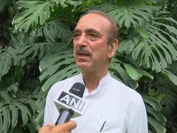  కర్ణాటకలో ఏ పార్టీకి మెజార్టీ లేదు