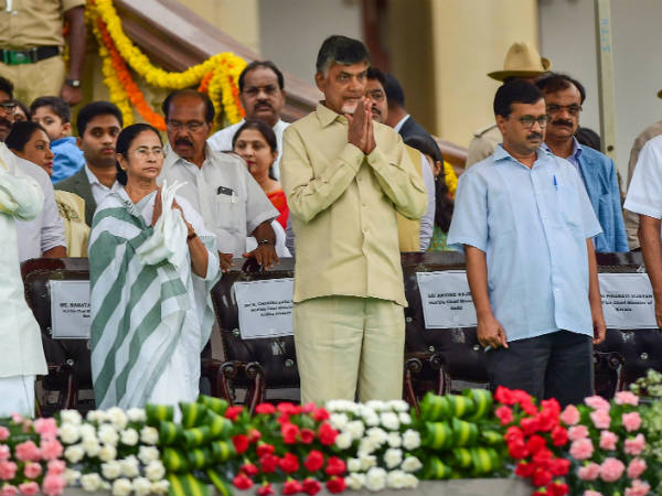 కాంగ్రెస్‌తో కలిసి వెళ్లేందుకు చంద్రబాబు ప్రయత్నాలు