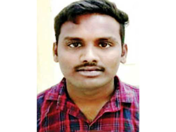 భారీ డబ్బు స్వాధీనం.. భారీ డబ్బు స్వాధీనం..