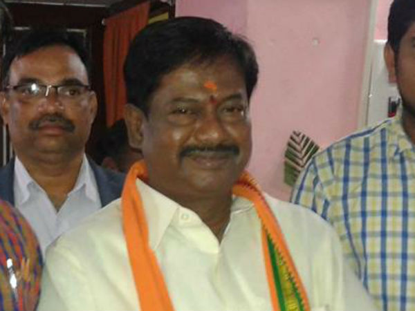 అల్లుడు ట్యాక్స్పై ఆగ్రహం అల్లుడు ట్యాక్స్పై ఆగ్రహం