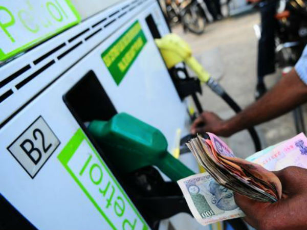 Rs 4 a litre hike in petrol, diesel prices coming up, say brokerage firms Rs 4 a litre hike in petrol, diesel prices coming up, say brokerage firms