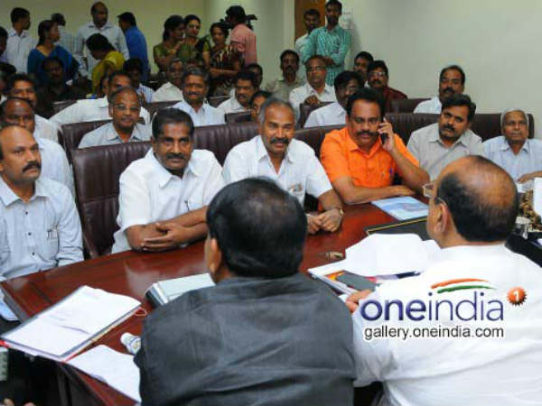 చర్చించి...నిర్ణయం
