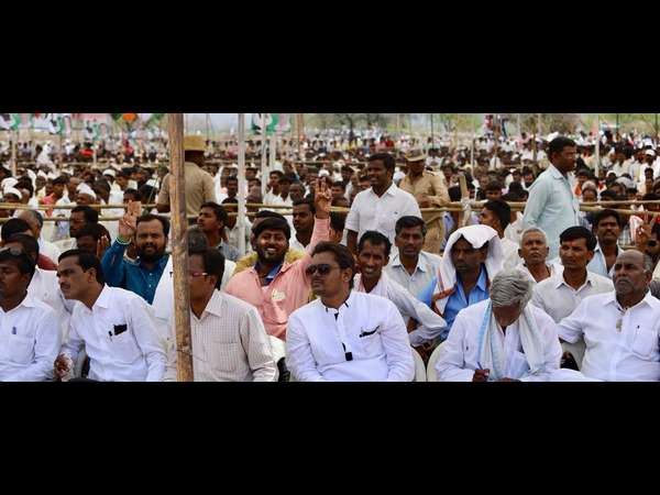 గబ్బర్ సింగ్ లు గబ్బర్ సింగ్ లు