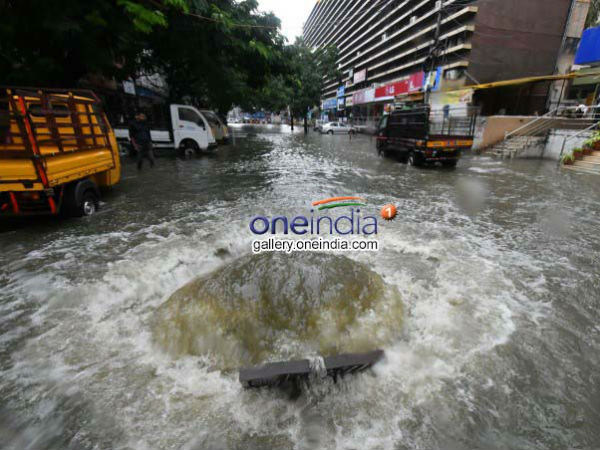 ఇద్దరు మృతి..: 