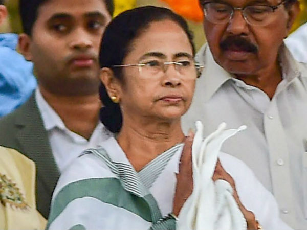 చాళుక్య సర్కిల్