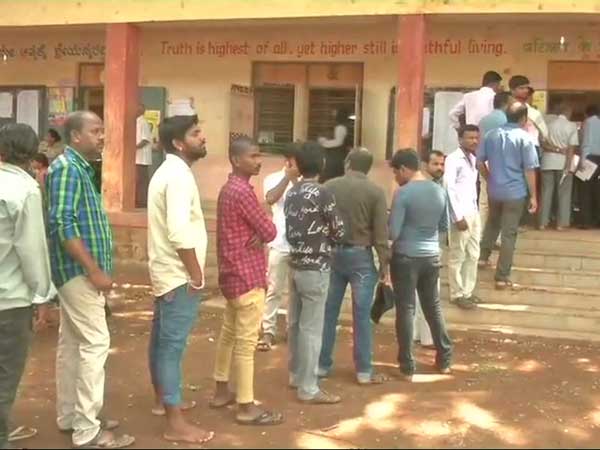 నా చావుతో సౌకర్యాలు రావాలి