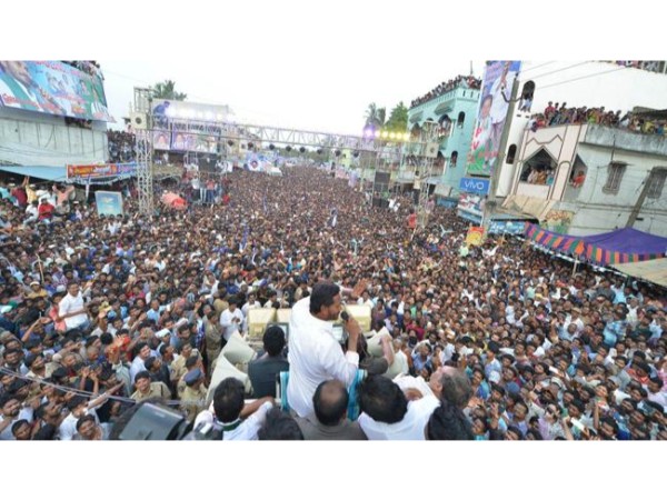 దళారీ వ్యవస్థతో మోసం.. ఆక్వాకు మద్దతు