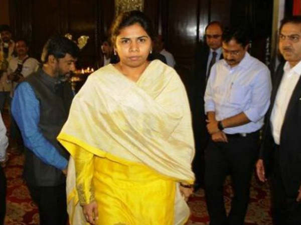  ప్రధానిని వ్యక్తిగతంగా విమర్శించే స్థాయిలేదు