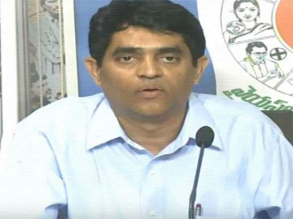 టీడీపీ నేతలు రాజ్యాంగం గురించా?