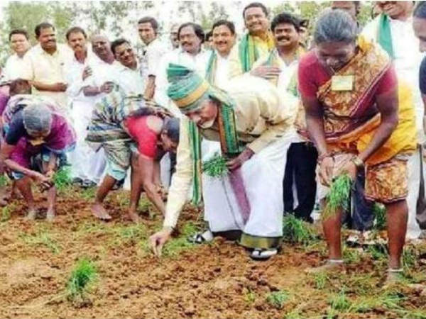 AP CMs Photo goes viral...watch what netizens had to say AP CMs Photo goes viral...watch what netizens had to say