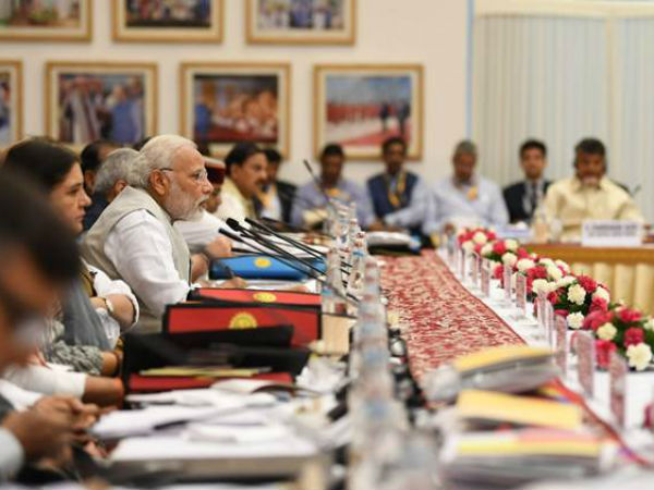 మోడీ ముందే చంద్రబాబు అడిగారని తెలుసుకోవాలి
