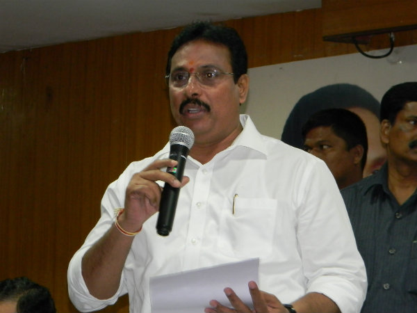 తగిన ప్రాధాన్యత లేదు