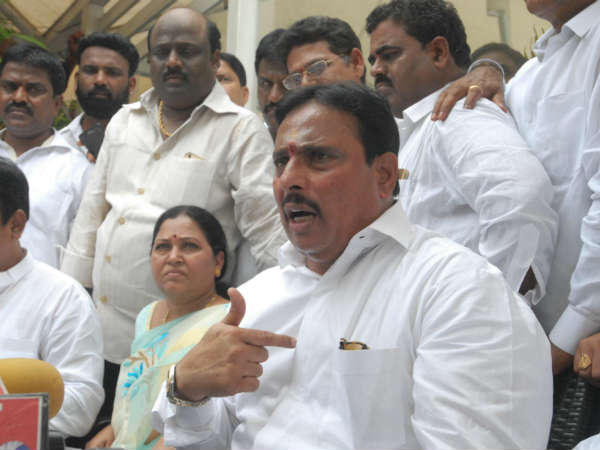 దానం దారిలోనే మరికొందరు నేతలు దానం దారిలోనే మరికొందరు నేతలు