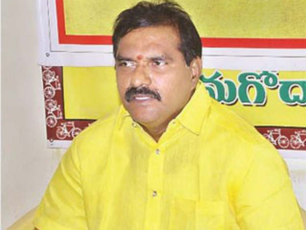 జగన్...ఆ కథలు దాచుకో!