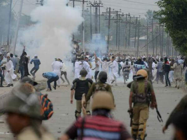 Youngster killed after clashes broke during Eid prayers in Kashmir Youngster killed after clashes broke during Eid prayers in Kashmir
