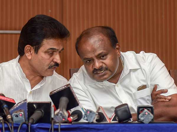 మంత్రి పదవులు