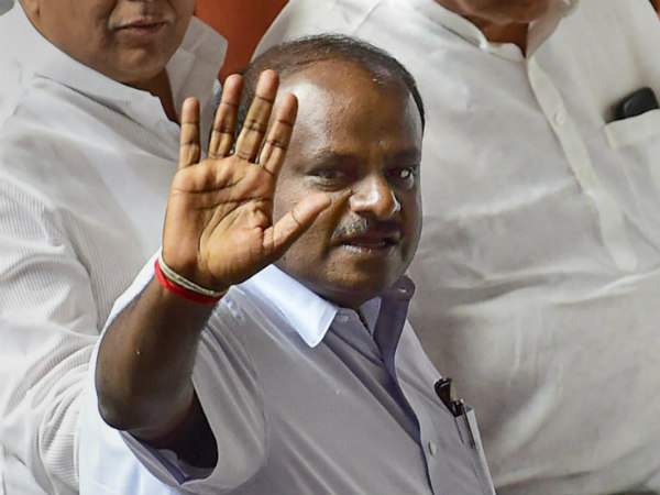 డీజీపీ, కమిషనర్