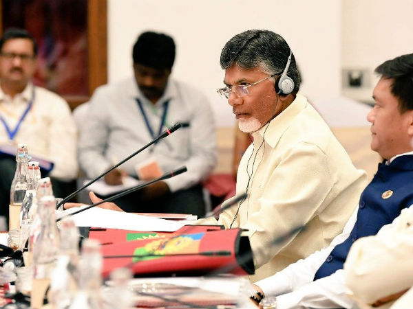 చంద్ర‌బాబు మార్క్ రాజ‌కీయం చూపించే ప్ర‌య‌త్నం..