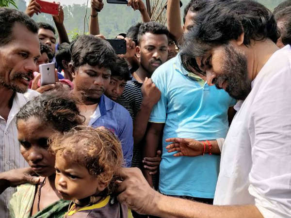 గిరిజనుల సమస్యపై పోరాటం