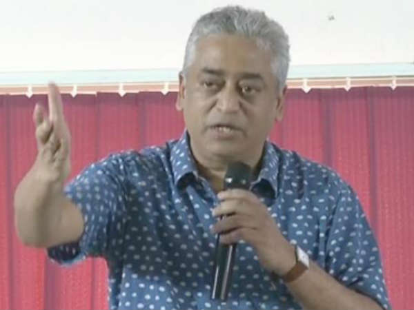 Rajdeep Sardesai Says Fake News Increasing With Social Media Rajdeep Sardesai Says Fake News Increasing With Social Media