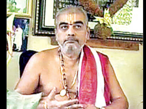 రమణ దీక్షితులను అందుకే తొలగించారు