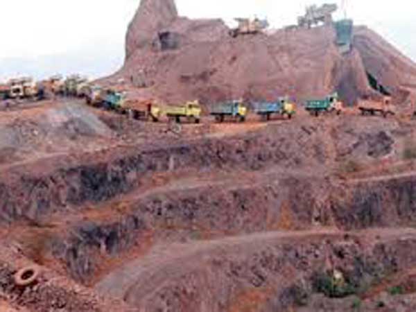  ఎందుకిలా?...స్పందించండి