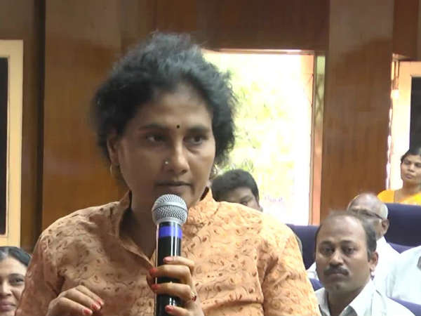 మహిళలకు అండగా...ఉండమంటే