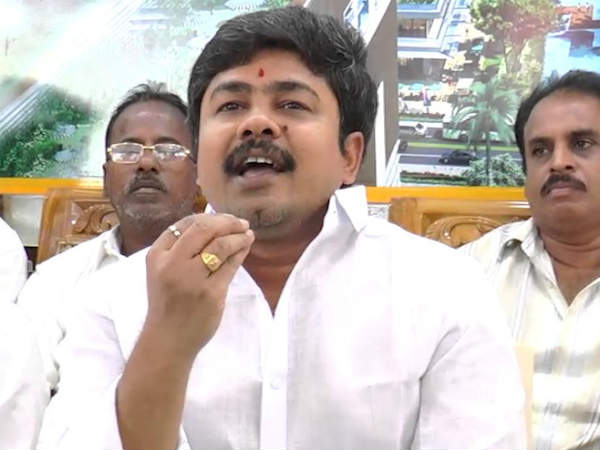 చెప్పే వెళ్తాం...ఆనం రంగమయూర్