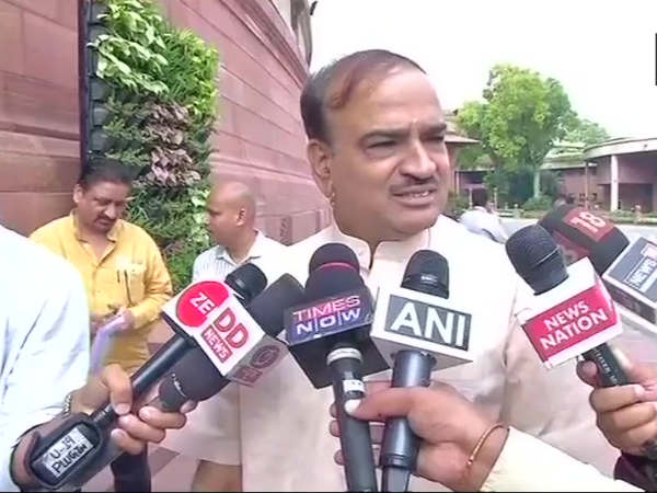 అనంత్ కుమార్ విశ్వాసం