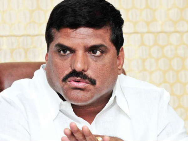 బొత్స వర్గంపై అసంతృప్తితో కోలగట్ల